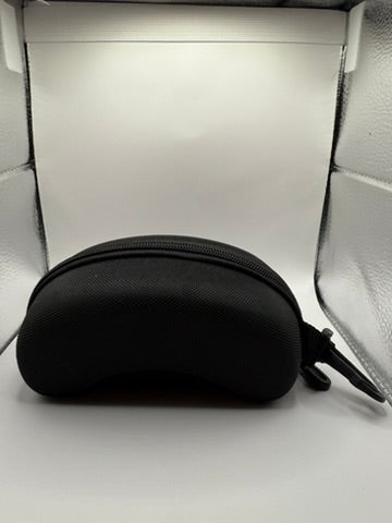 Sunglasses packaging - closed carrying case